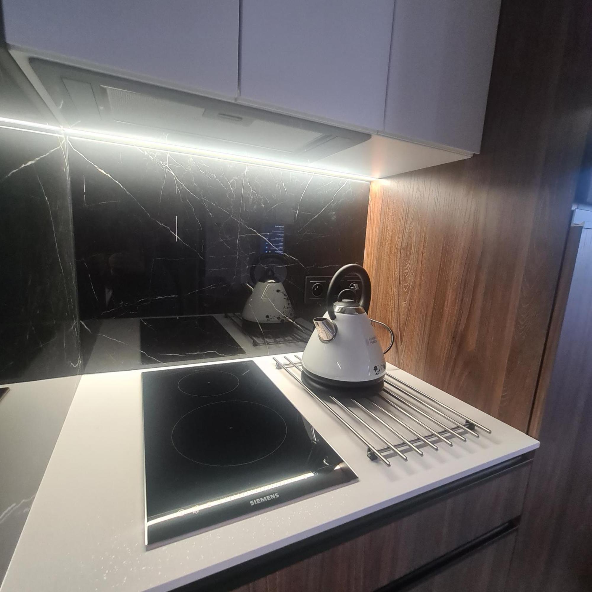 Luksusowy Apartament Bliska Wola Saba Warschau Exterior foto